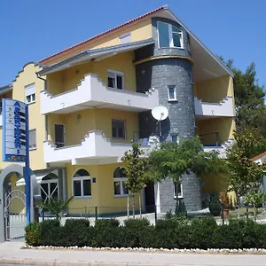 Apartman Apartments San, Sukosan